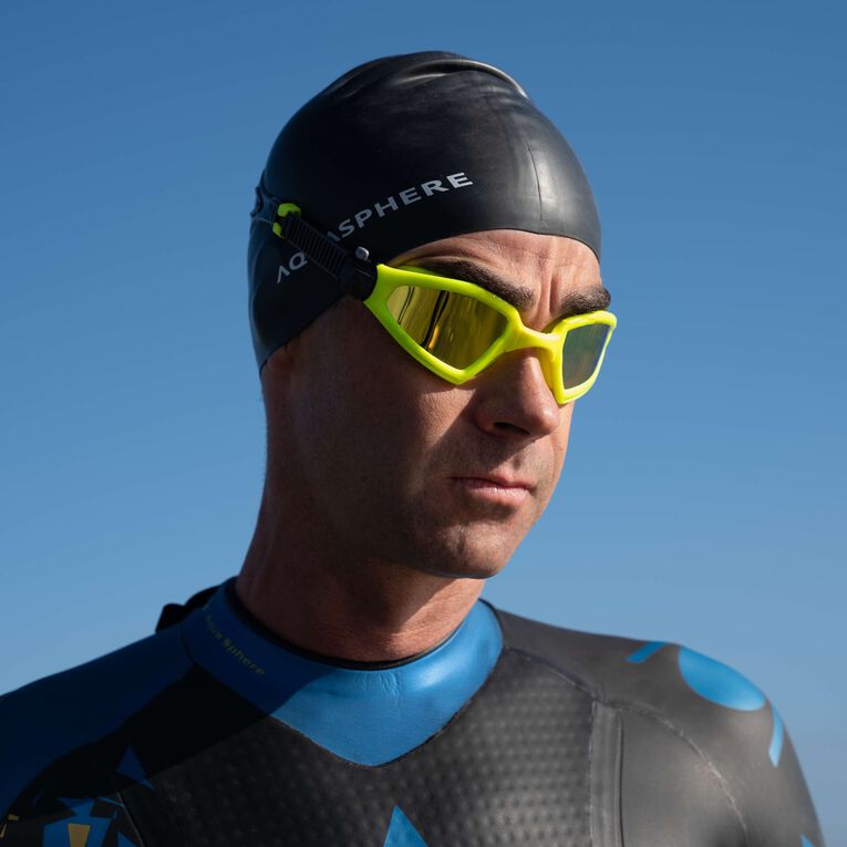 Kayenne Pro – Schwimmbrille – Erwachsene – Gelbe verspiegelte Titanlinse – Gelb
